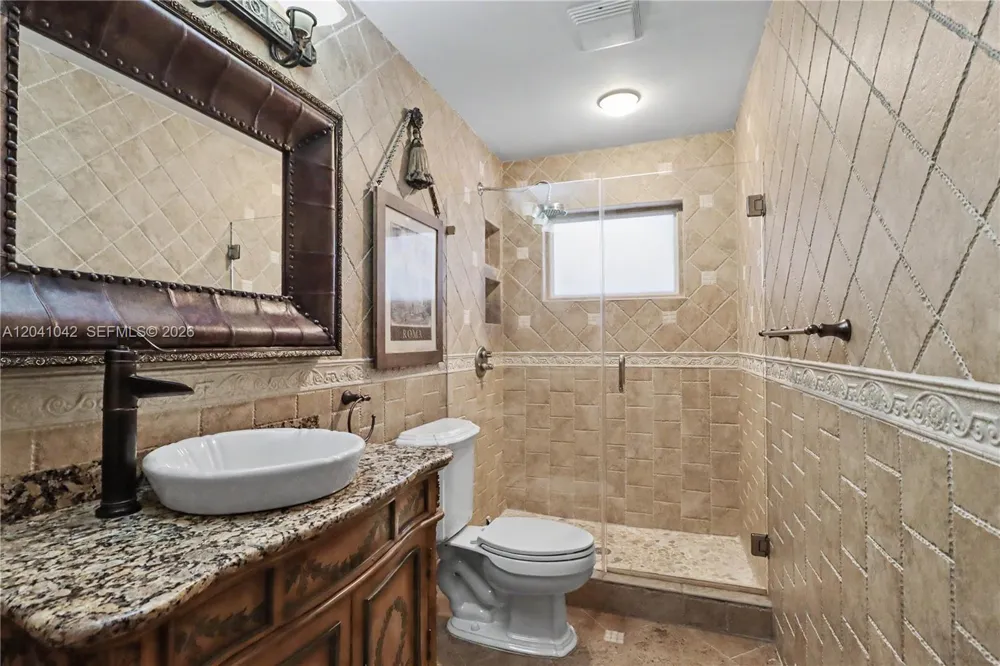 15144 SW 72nd Ct Palmetto Bay, FL 33158