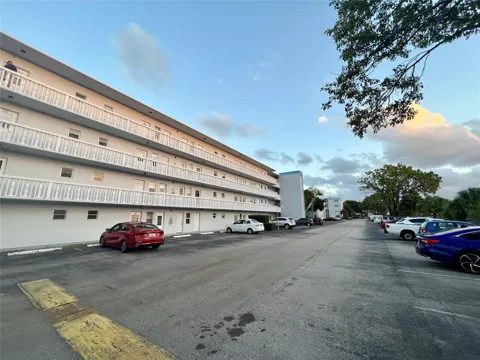 600 NE 2nd Street #Unit 107