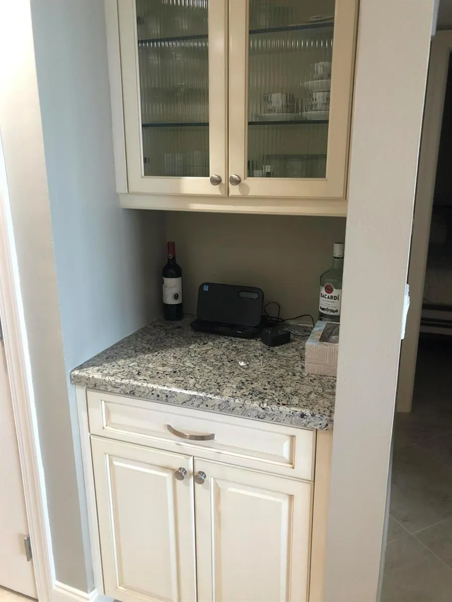 5440 Ocean Drive #803 Singer Island, FL 33404