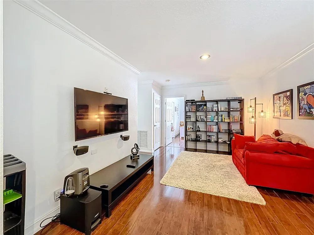 1673 VICTORIA POINTE CIRCLE Weston, FL 33327