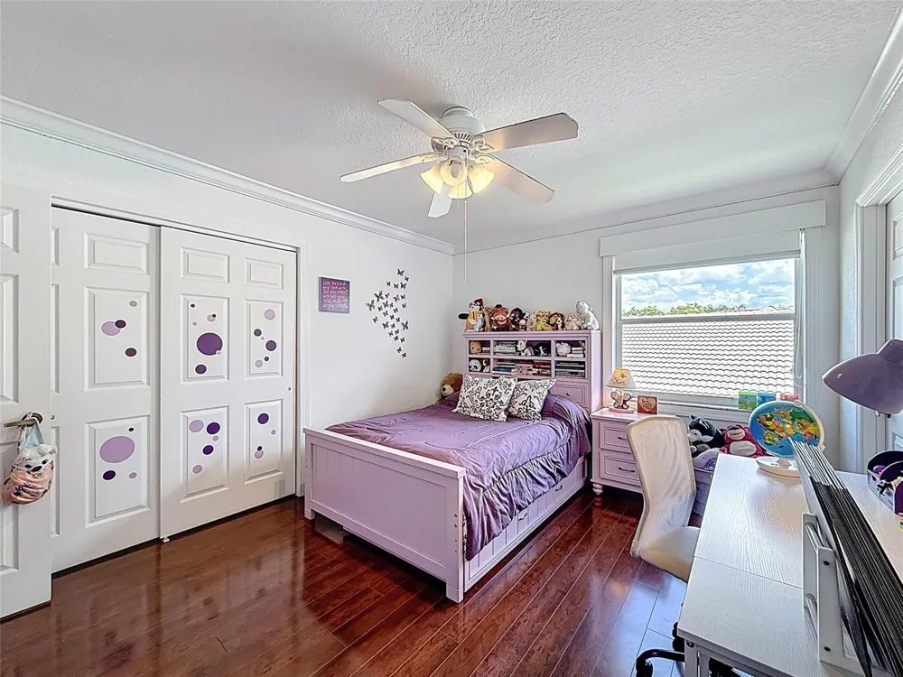 1673 VICTORIA POINTE CIRCLE Weston, FL 33327
