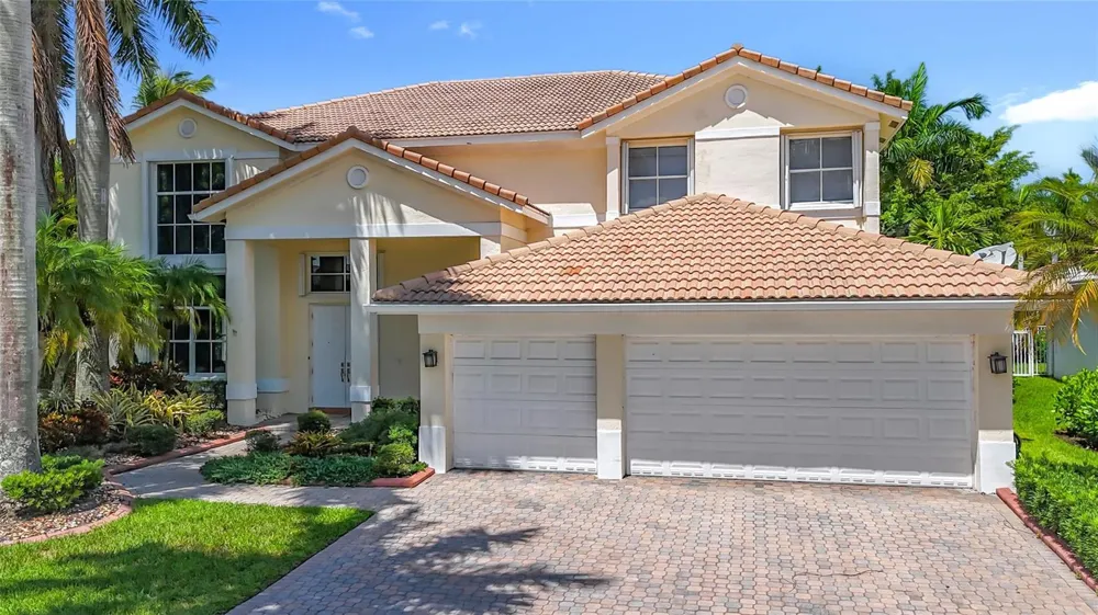 1673 VICTORIA POINTE CIRCLE Weston, FL 33327