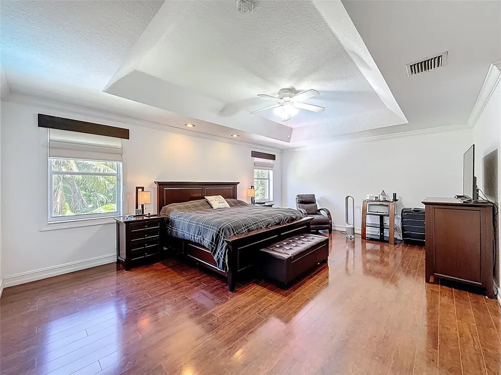 1673 VICTORIA POINTE CIRCLE Weston, FL 33327