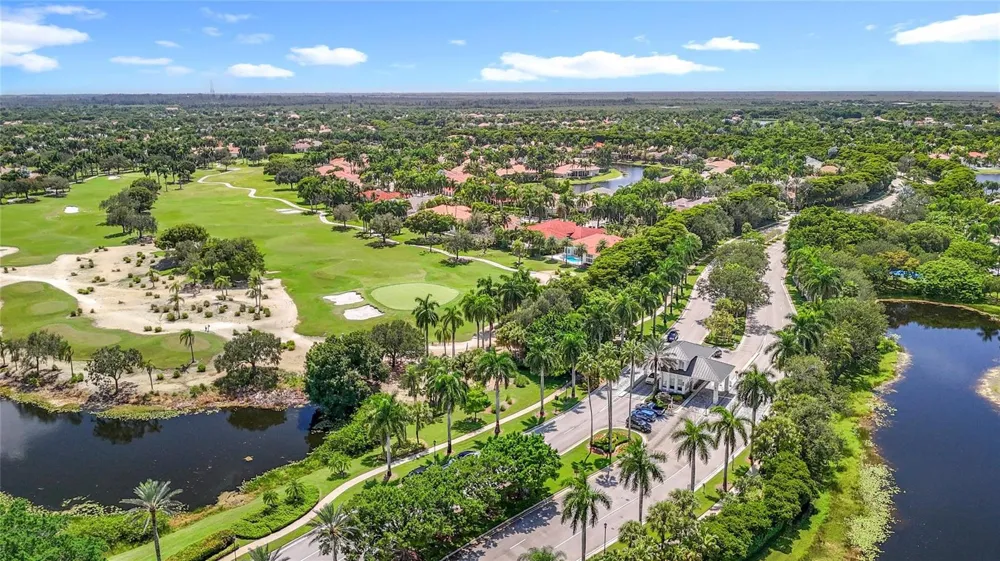 1673 VICTORIA POINTE CIRCLE Weston, FL 33327