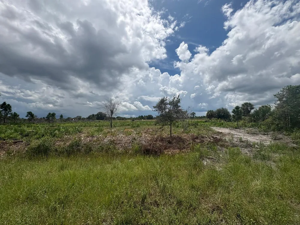 17982 NW 318th Street Okeechobee, FL 34972