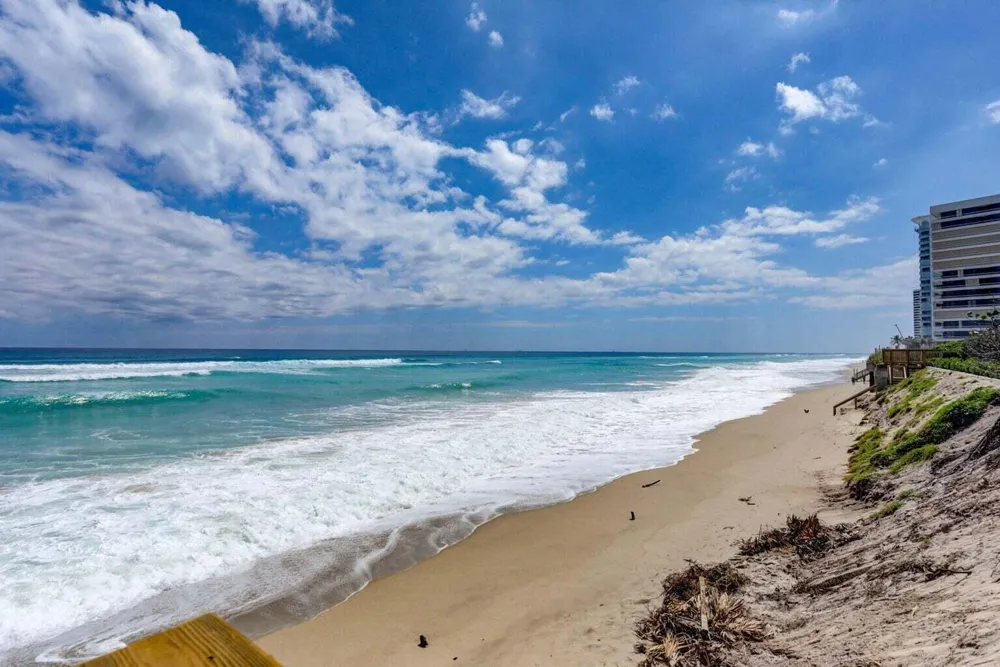 5380 Ocean Drive #5 B Singer Island, FL 33404