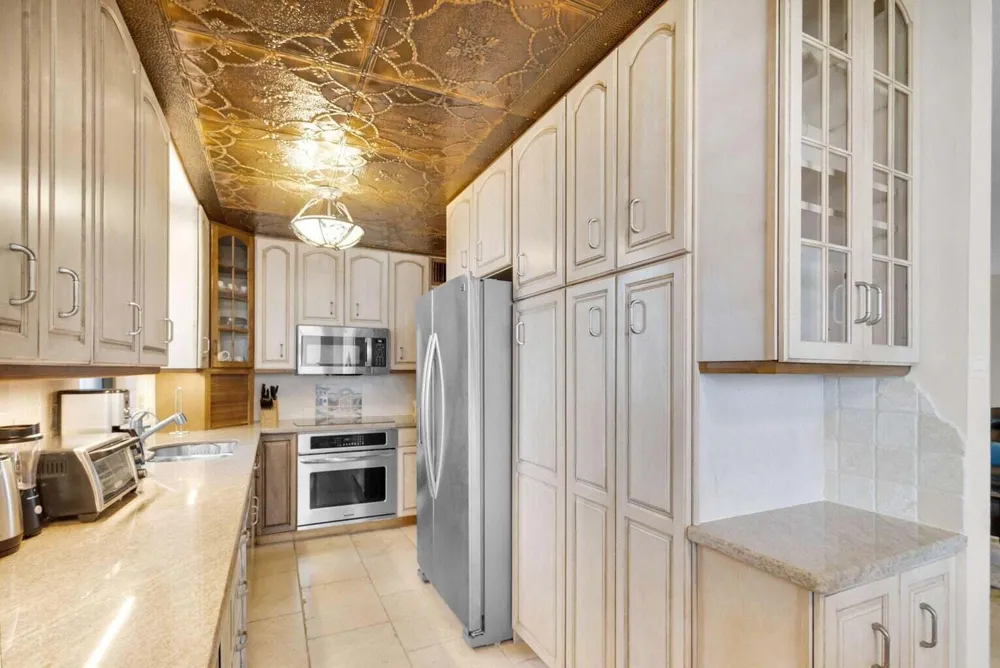 5380 Ocean Drive #5 B Singer Island, FL 33404