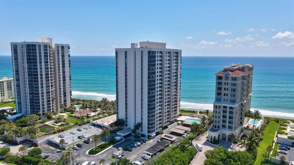5380 Ocean Drive #5 B Singer Island, FL 33404