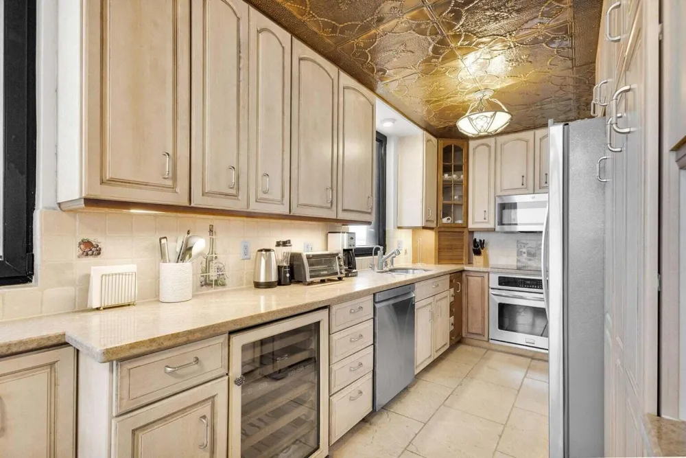 5380 Ocean Drive #5 B Singer Island, FL 33404