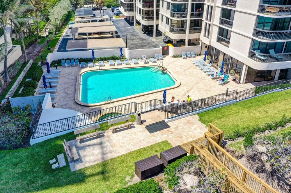 5380 Ocean Drive #5 B Singer Island, FL 33404