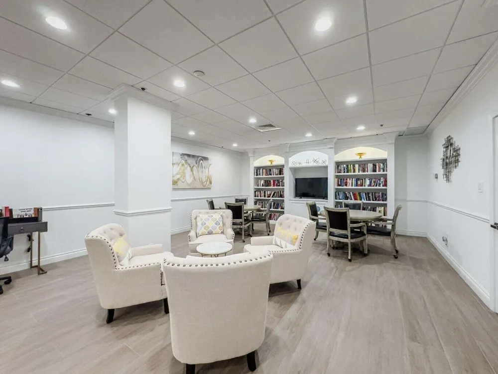 5380 Ocean Drive #5 B Singer Island, FL 33404