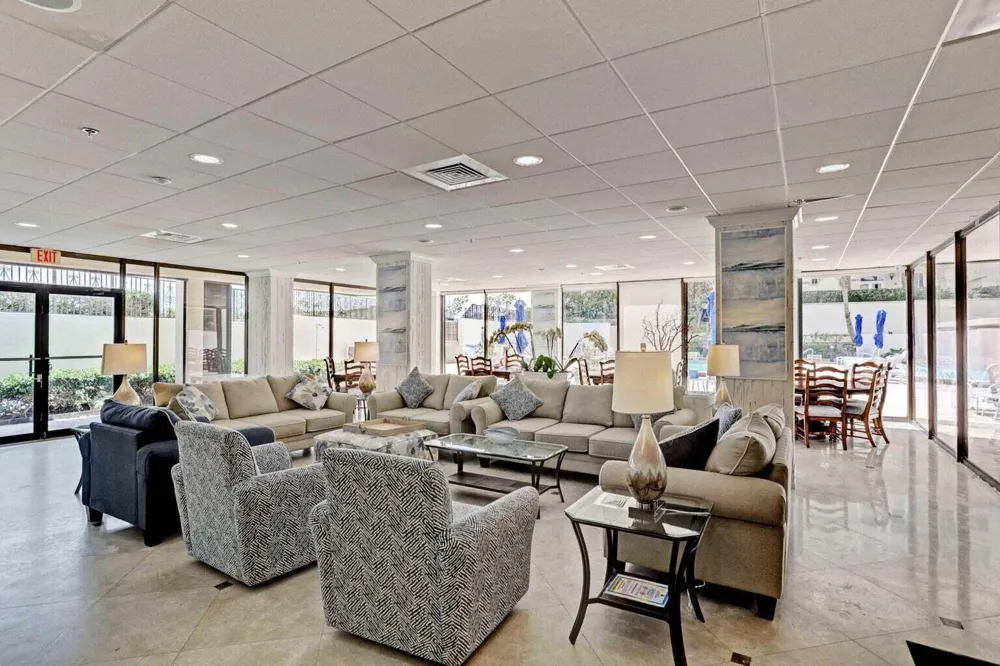5380 Ocean Drive #5 B Singer Island, FL 33404