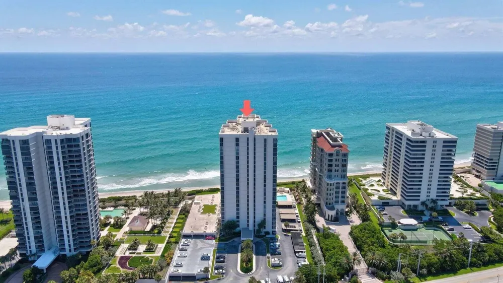 5380 Ocean Drive #5 B Singer Island, FL 33404
