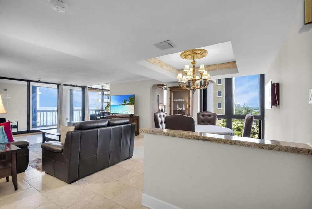 5380 Ocean Drive #5 B Singer Island, FL 33404