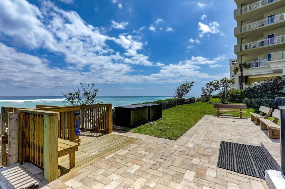 5380 Ocean Drive #5 B Singer Island, FL 33404