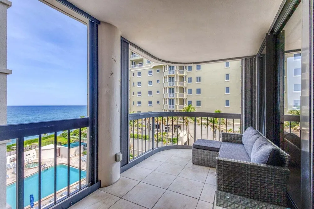 5380 Ocean Drive #5 B Singer Island, FL 33404