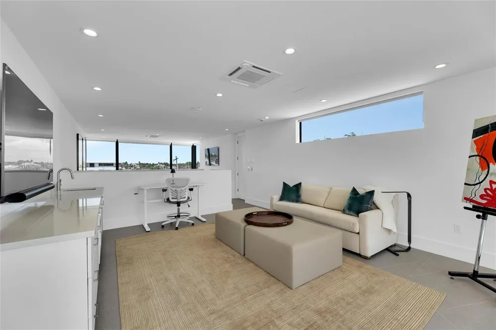 1730 SE 13th Street Fort Lauderdale, FL 33316