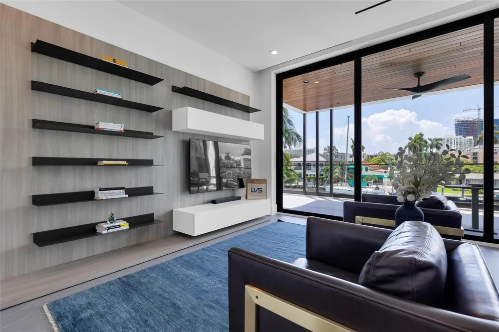 1730 SE 13th Street Fort Lauderdale, FL 33316