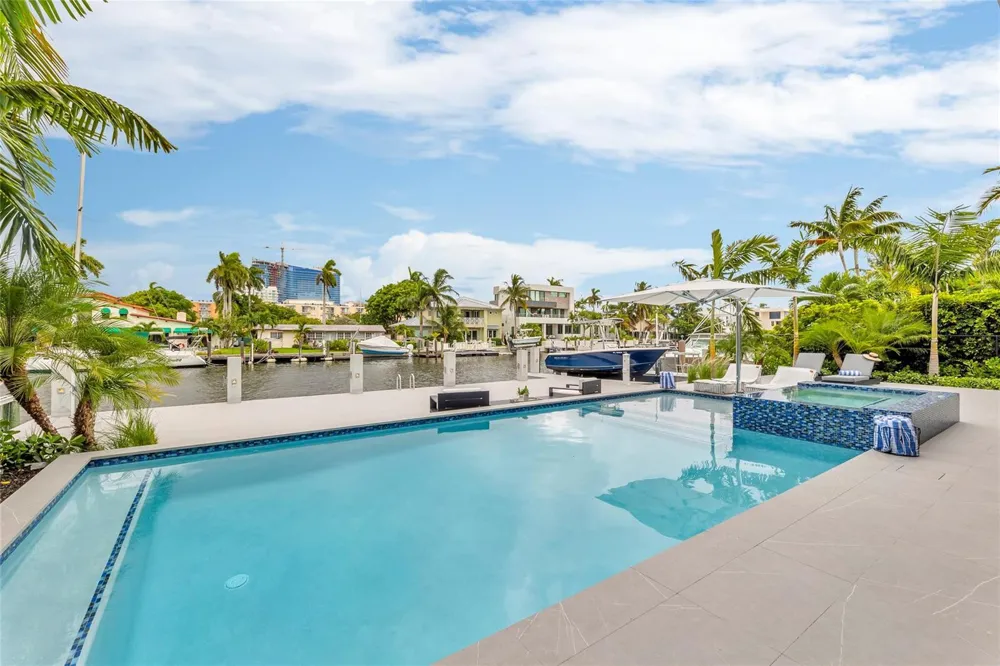 1730 SE 13th Street Fort Lauderdale, FL 33316