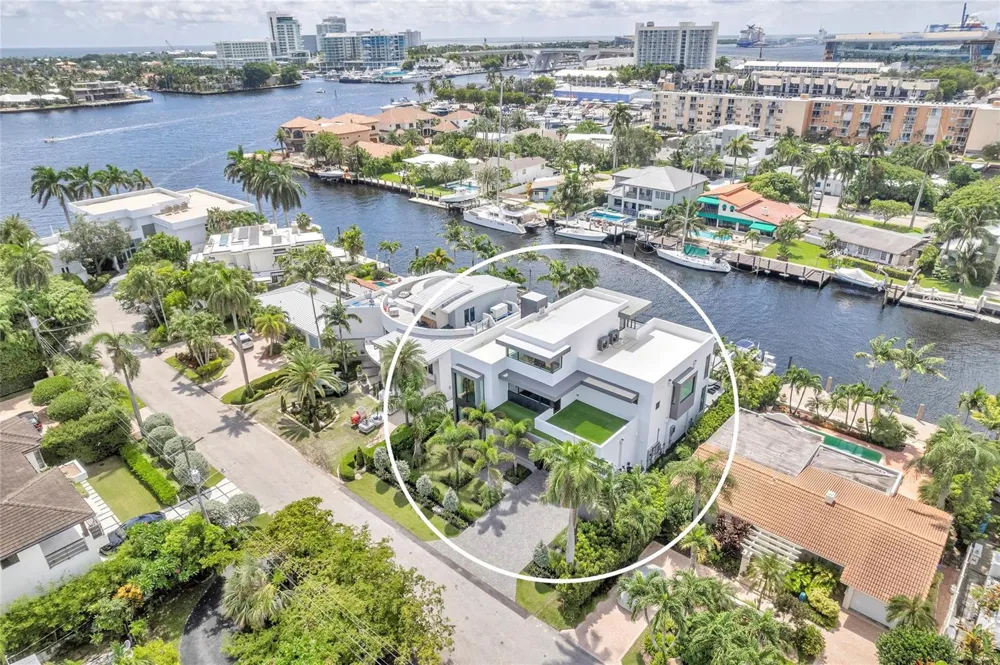 1730 SE 13th Street Fort Lauderdale, FL 33316