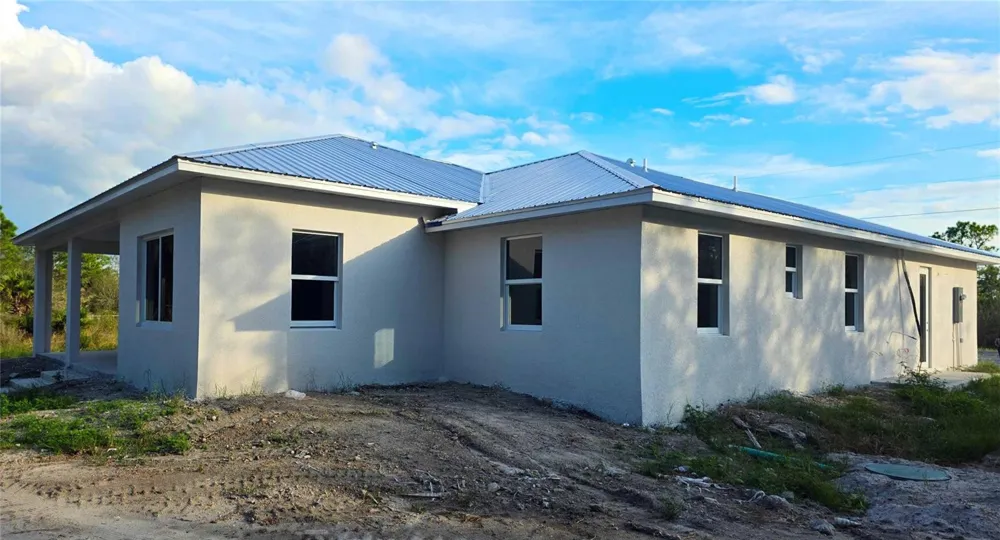 133 Hunting Club Avenue Clewiston, FL 33440