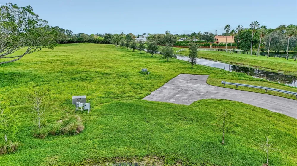 3102 Greenbriar Boulevard Wellington, FL 33414