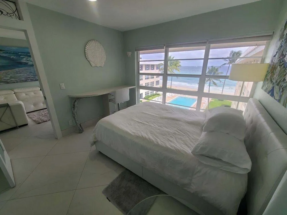 3851 Ocean Boulevard #409 Gulf Stream, FL 33483