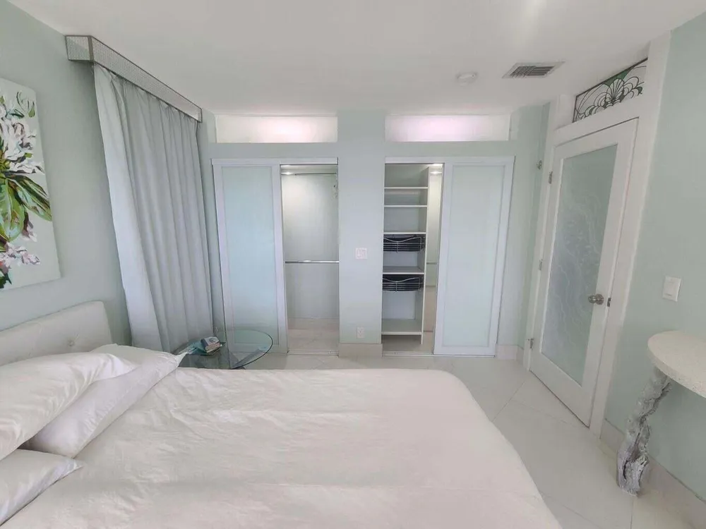 3851 Ocean Boulevard #409 Gulf Stream, FL 33483