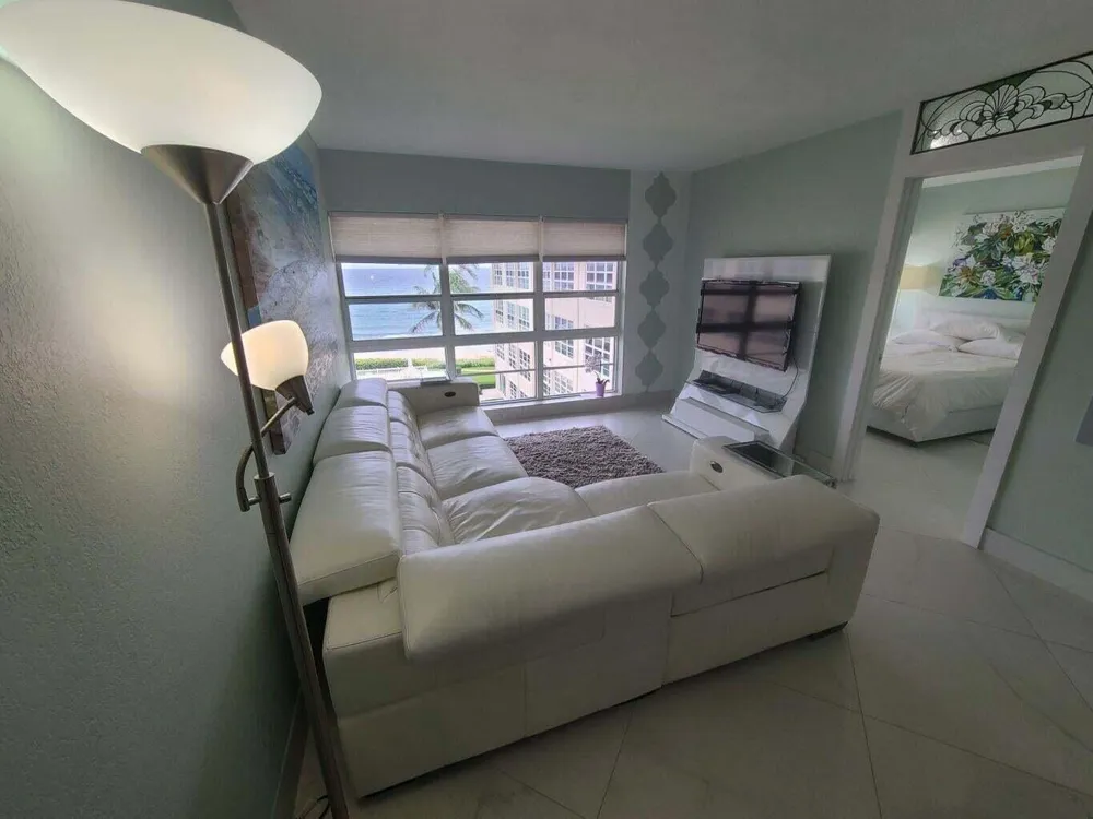 3851 Ocean Boulevard #409 Gulf Stream, FL 33483