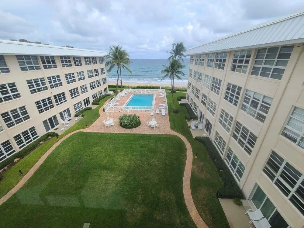 3851 Ocean Boulevard #409 Gulf Stream, FL 33483