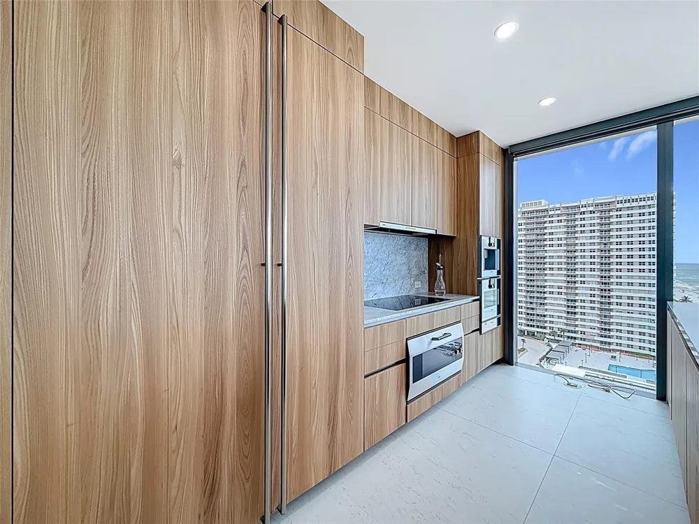 2000 S Ocean Drive #12A Hallandale Beach, FL 33009