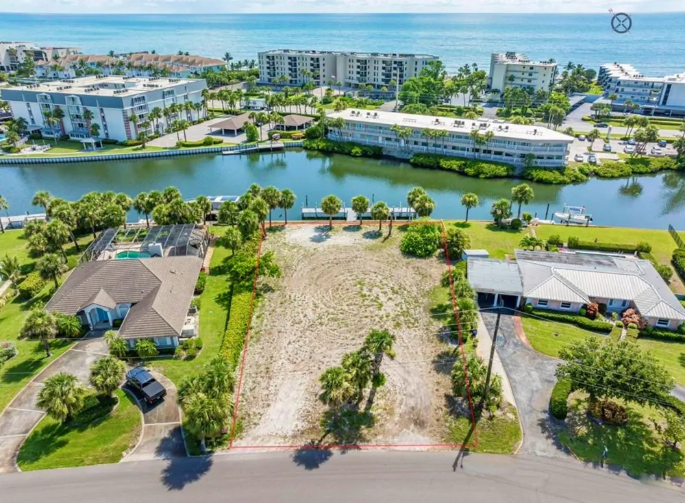 4406 Bethel Creek Drive Vero Beach, FL 32963