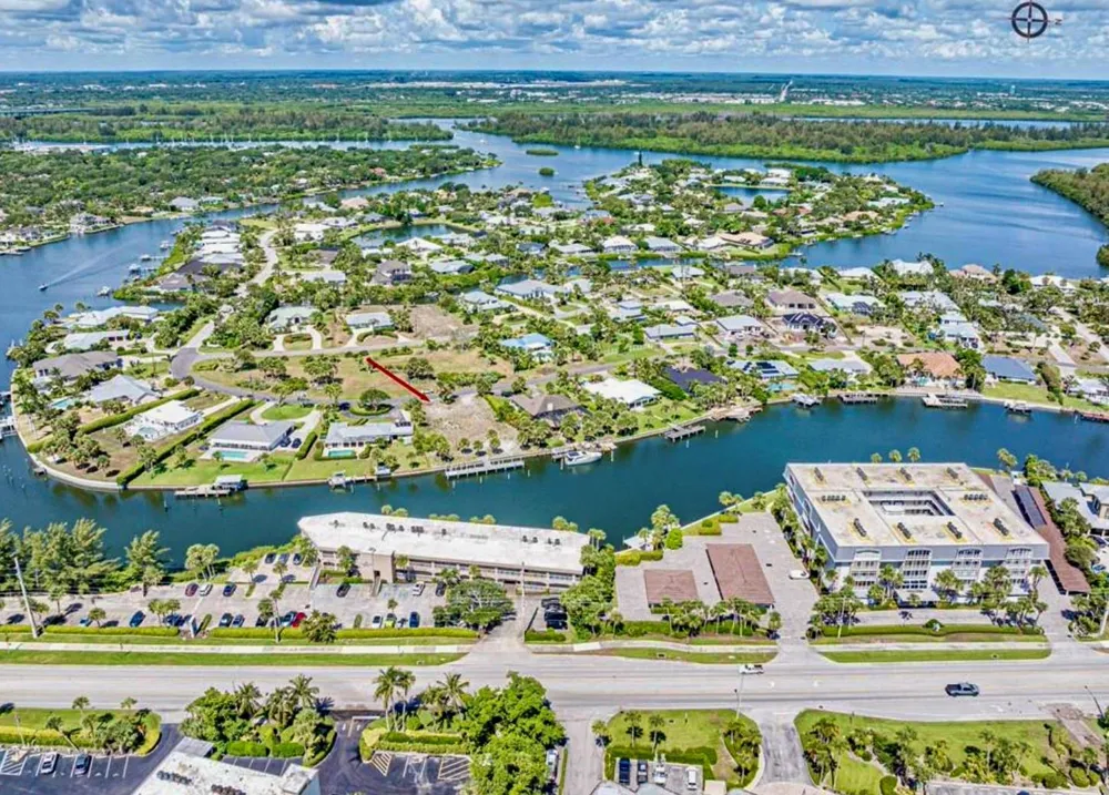 4406 Bethel Creek Drive Vero Beach, FL 32963