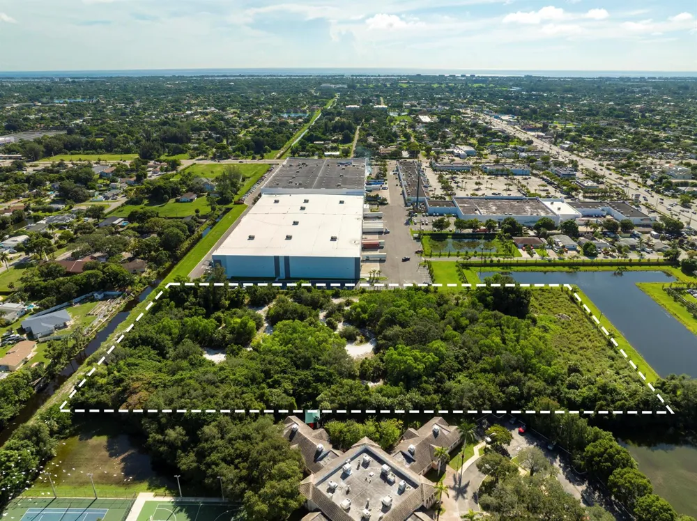 Dalinda Lane Palm Springs, FL 33406