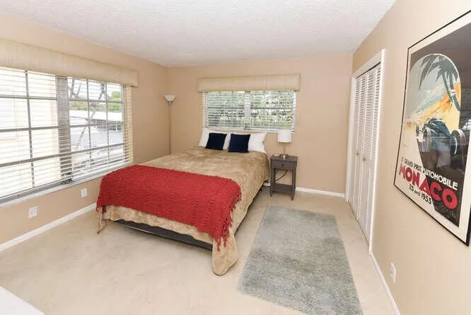 300 John F Kennedy Drive #208 Atlantis, FL 33462