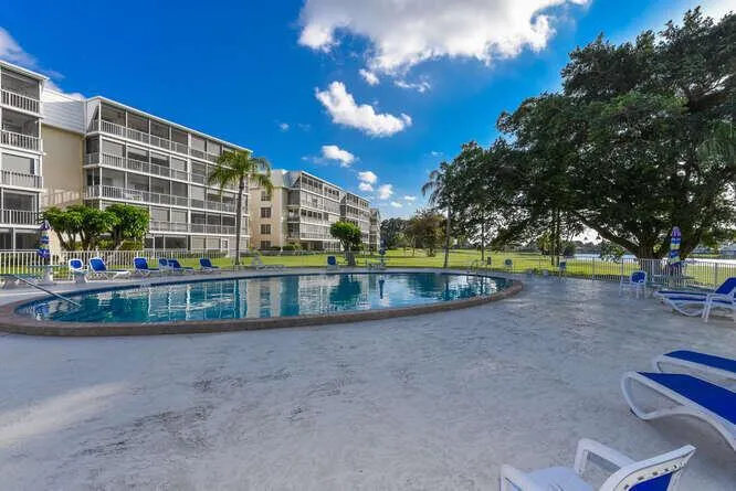 300 John F Kennedy Drive #208 Atlantis, FL 33462