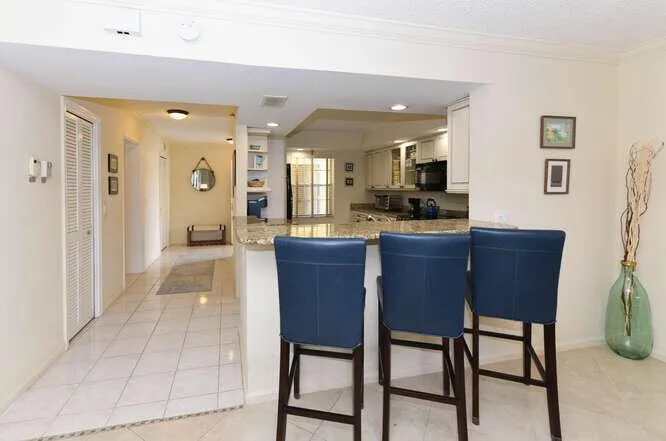 300 John F Kennedy Drive #208 Atlantis, FL 33462