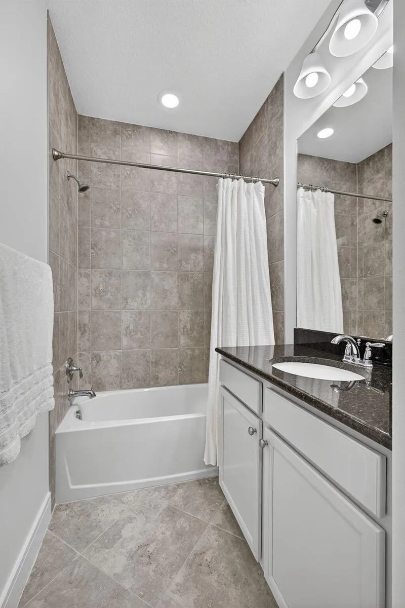 16131 Oakview Drive Westlake, FL 33470