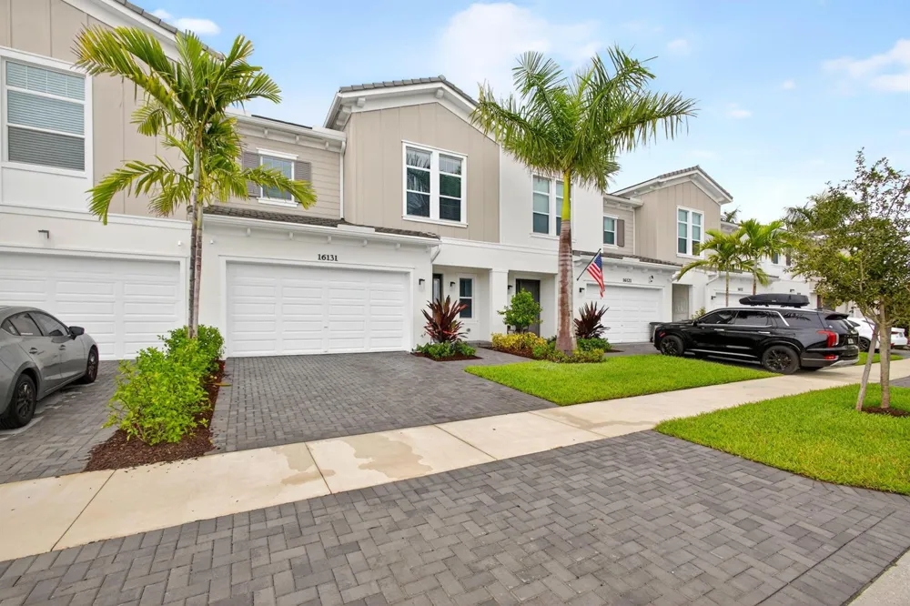 16131 Oakview Drive Westlake, FL 33470