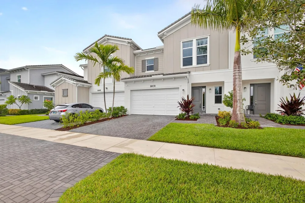 16131 Oakview Drive Westlake, FL 33470