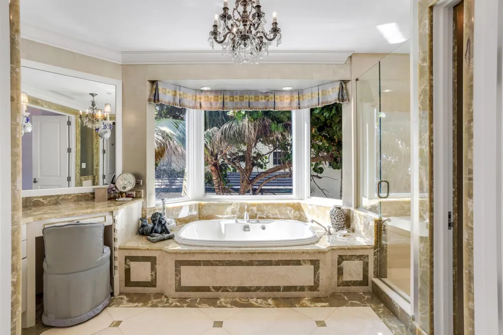 6133 Ocean Boulevard Ocean Ridge, FL 33435