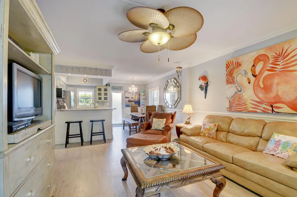 6520 Ocean Boulevard #3 Ocean Ridge, FL 33435