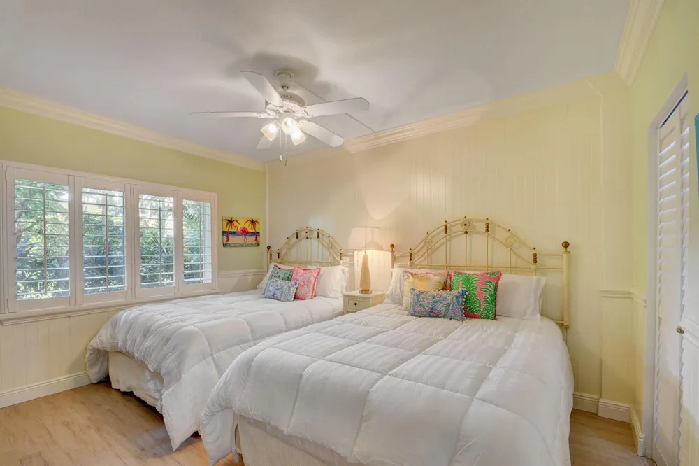 6520 Ocean Boulevard #3 Ocean Ridge, FL 33435