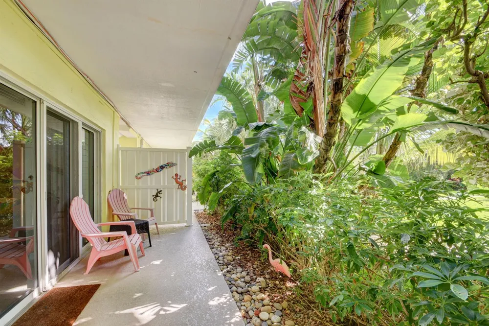 6520 Ocean Boulevard #3 Ocean Ridge, FL 33435