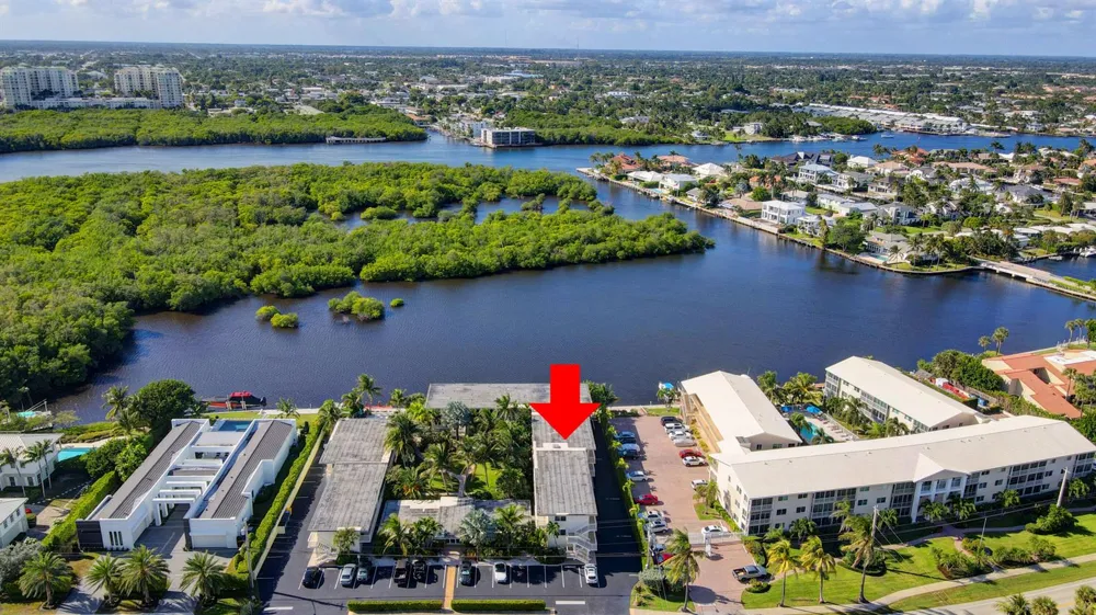 6520 Ocean Boulevard #3 Ocean Ridge, FL 33435