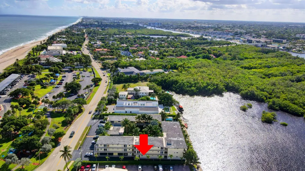 6520 Ocean Boulevard #3 Ocean Ridge, FL 33435
