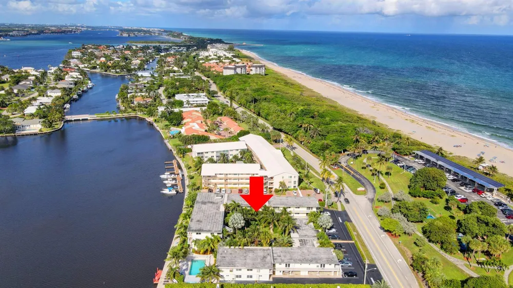 6520 Ocean Boulevard #3 Ocean Ridge, FL 33435