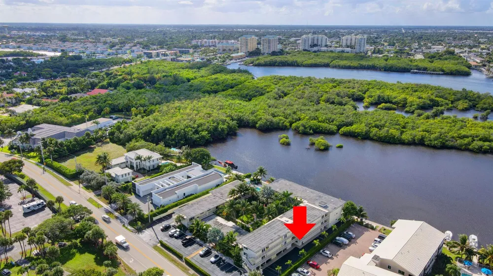 6520 Ocean Boulevard #3 Ocean Ridge, FL 33435