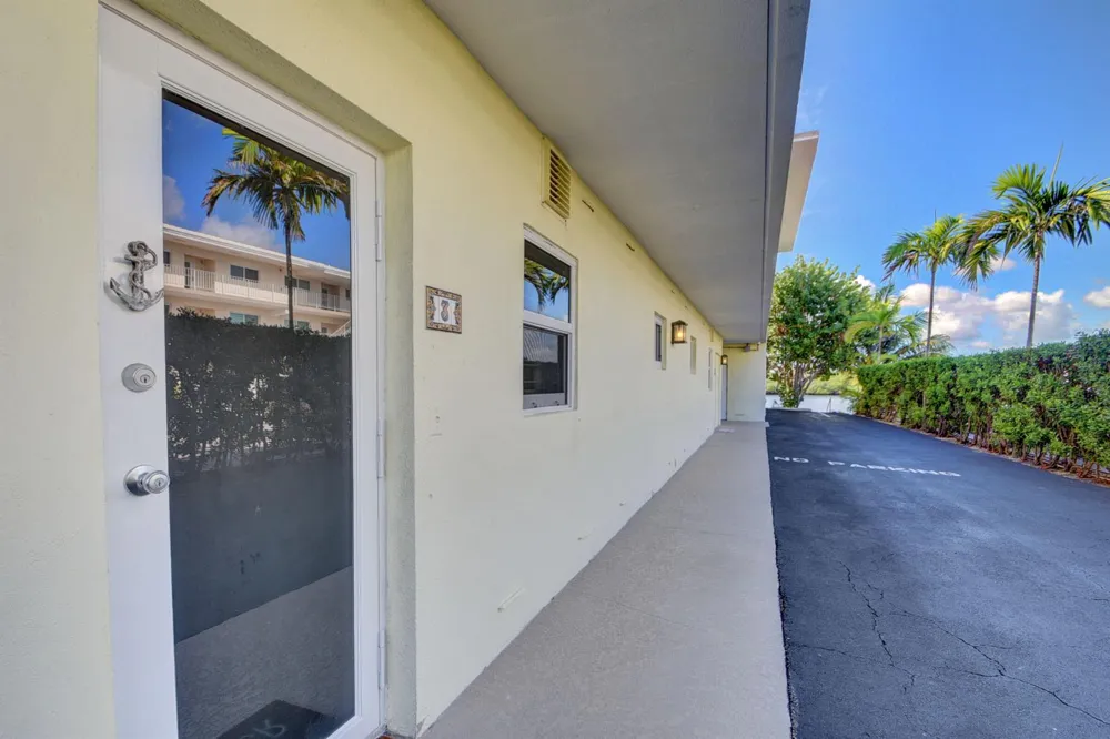 6520 Ocean Boulevard #3 Ocean Ridge, FL 33435