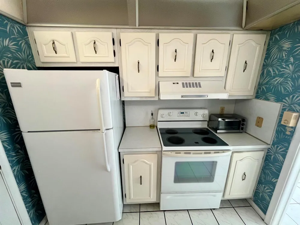 301 Croton Avenue #305 Lantana, FL 33462